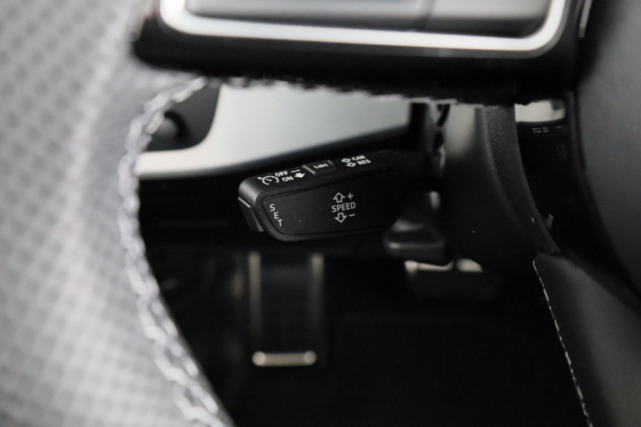 Audi A5 Cabriolet 40 TFSI S edition 204pk | Assistentiepakket parking |  hoofdruimteverwarming | stoelverwarming | windschot