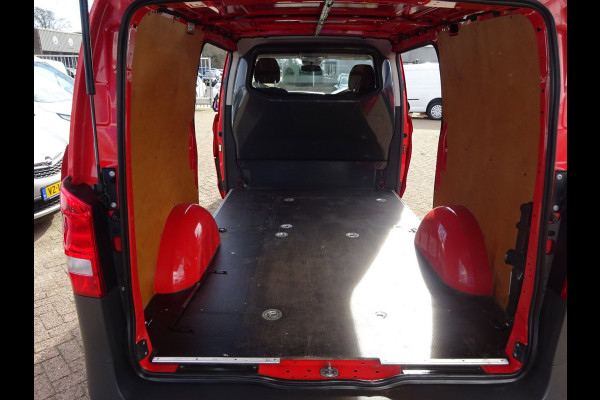 Mercedes-Benz Vito 114 CDI L2 AUTOMAAT ECC 2 x SCHUIFDEUR TREKHAAK