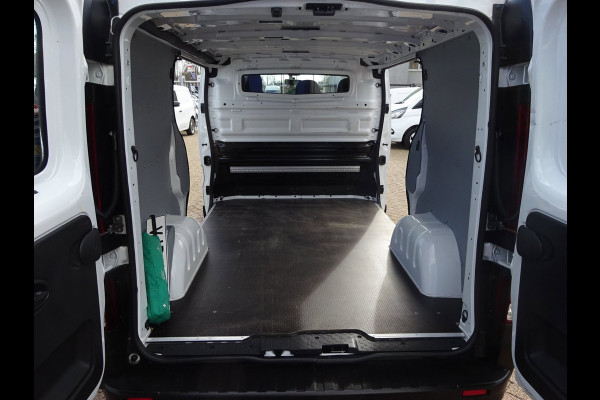 Renault Trafic 2.0 dCi 120 T29 L1H1 2 x SCHUIFDEUR AIRCO NAVIGATIE CRUISE CONTROL