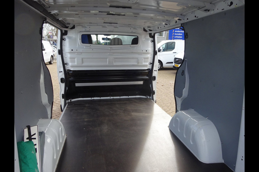 Renault Trafic 2.0 dCi 120 T29 L1H1 2 x SCHUIFDEUR AIRCO NAVIGATIE CRUISE CONTROL