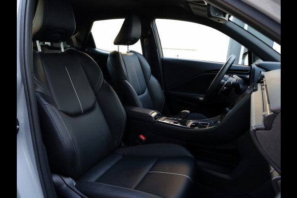 Lexus LBX Relax AWD | Mark Levinson | Head-up | Park Assist