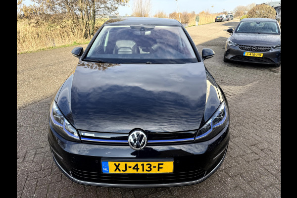Volkswagen e-Golf e-Golf SOH 90.2%, Leer, Camera, 17''Lmv