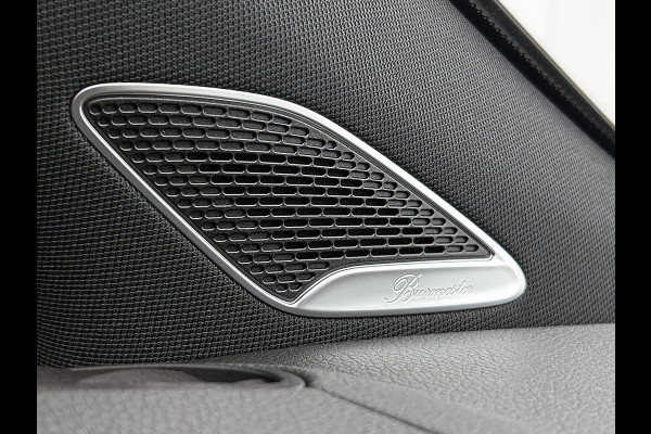 Mercedes-Benz EQA 250+ Business Solution AMG 71 kWh | Trekhaak | Nightpakket | GUARD 360° Voertuigbescherming Plus | Memorypakket | Panoramaschuifdak | Head-up display | 360° camera | Burmester® 3D sound systeem |