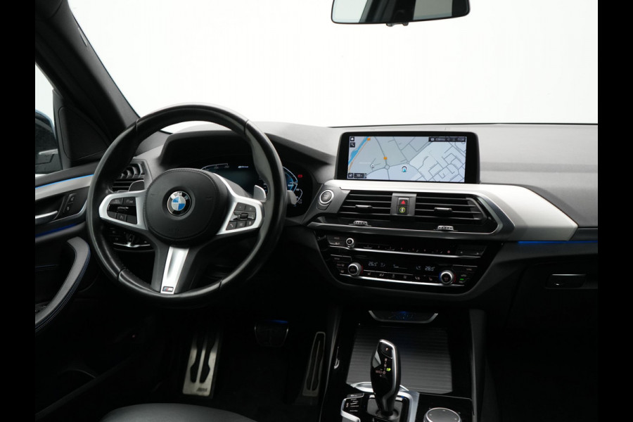 BMW X3 xDrive30e M Sport Plug In Hybrid 293pk Dealer O.H. PHEV | Trekhaak Af Fabriek | Camera | Adaptief Onderstel | Lederen Sportstoelen Verwarmd | Adaptive LED | Hifi Audio | Sfeerverlichting | 20"L.M | Virtual | Navigatie | DAB | Cruise Control |