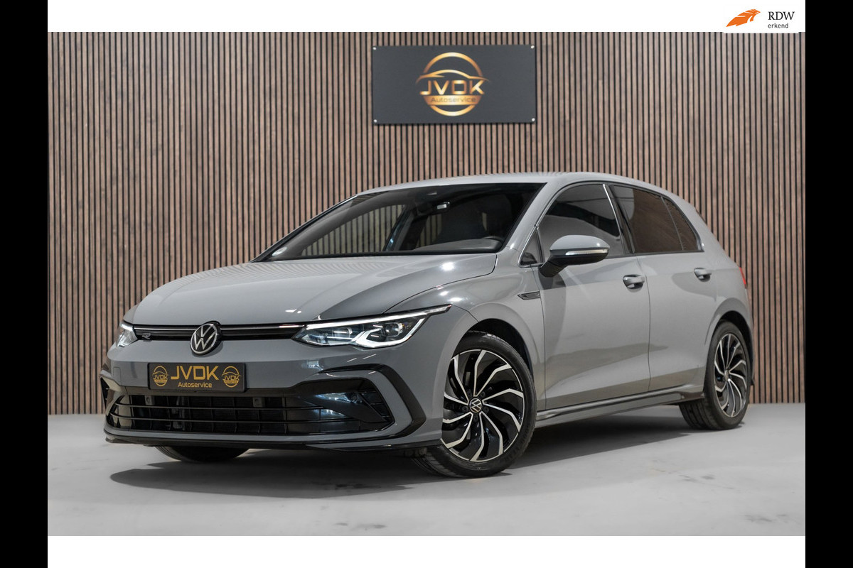 Volkswagen Golf 1.5 eTSI R-Line 2020 DSG IQ PANO CAMERA VIRTUAL
