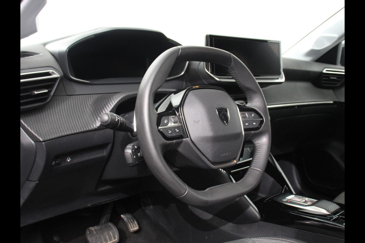 Peugeot 208 Hybrid 100 Automaat Allure Navigatie Apple Carplay/ Android Auto Camera Parkeersensoren Adaptive Cruise Control Stoelverwarming Ledverlichting Climate control