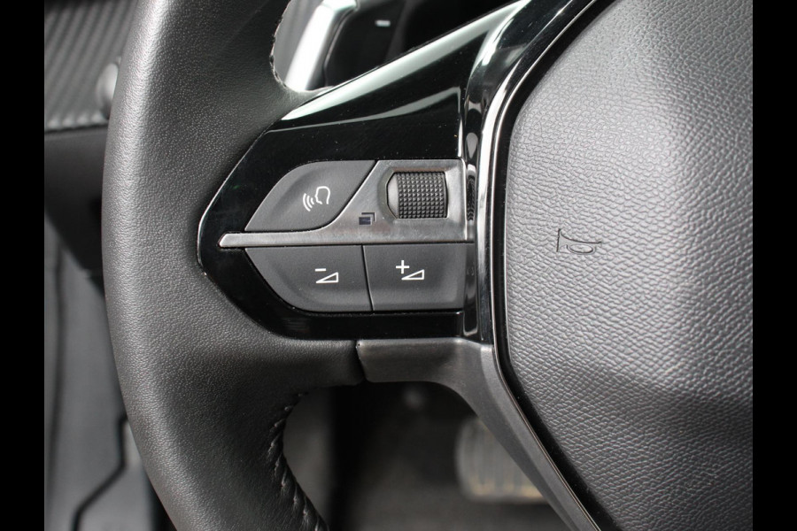 Peugeot 208 Hybrid 100 Automaat Allure Navigatie Apple Carplay/ Android Auto Camera Parkeersensoren Adaptive Cruise Control Stoelverwarming Ledverlichting Climate control