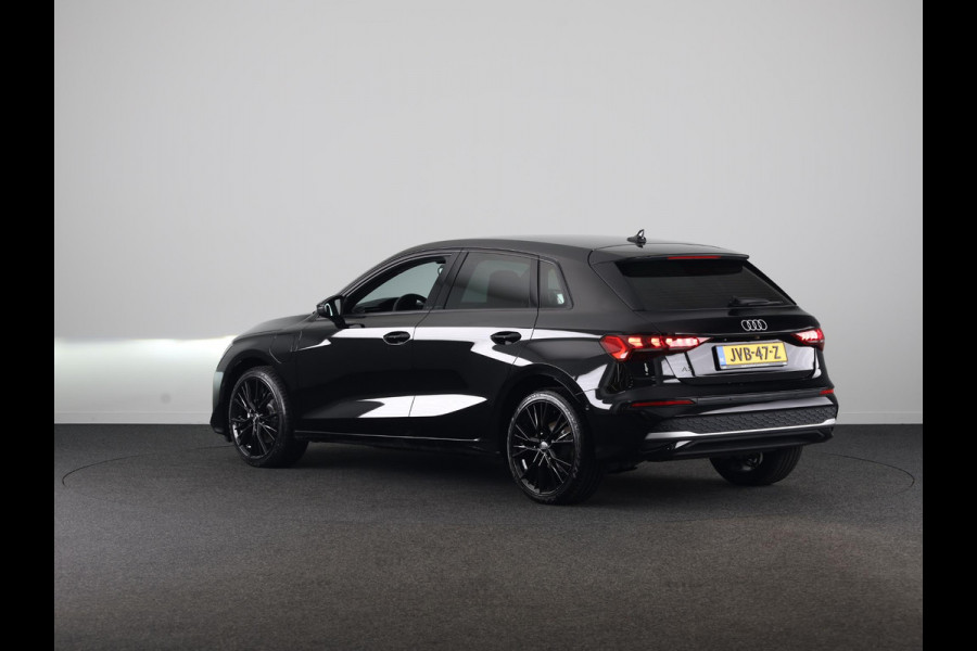 Audi A3 Sportback 40 TFSI e Pro Line 204pk | Parkeercamera | Stoelverwarming | Adaptieve cruise controle | Sportstoelen