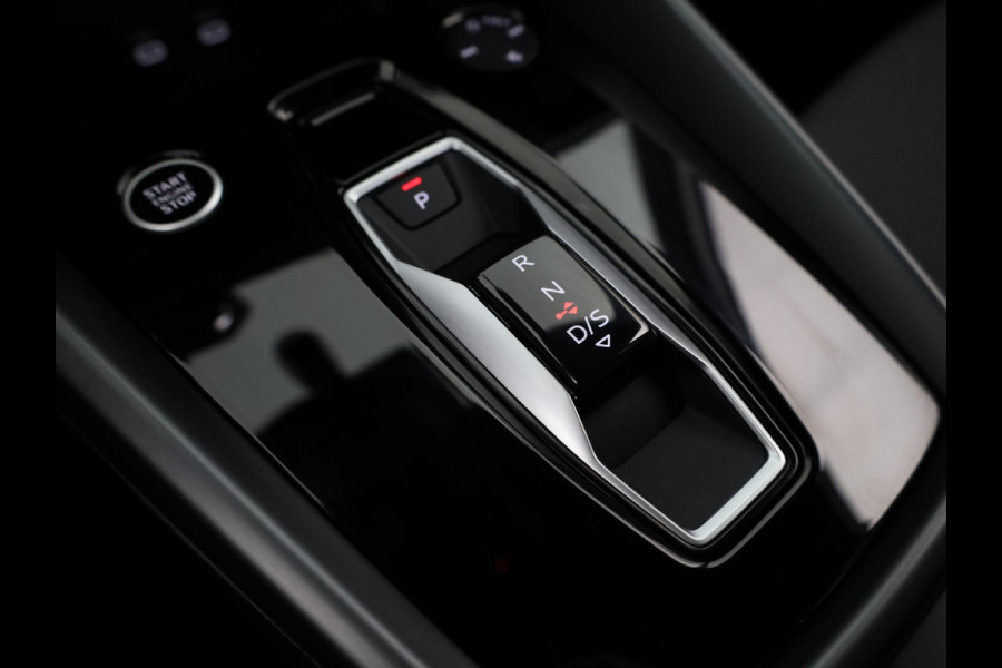 Audi A3 Sportback 40 TFSI e Pro Line 204pk | Parkeercamera | Stoelverwarming | Adaptieve cruise controle | Sportstoelen