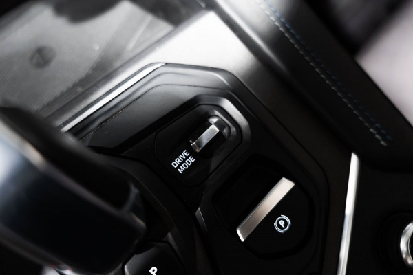 Lynk & Co 01 1.5 2022 LED PANO CAMERA 20INCH NAVI