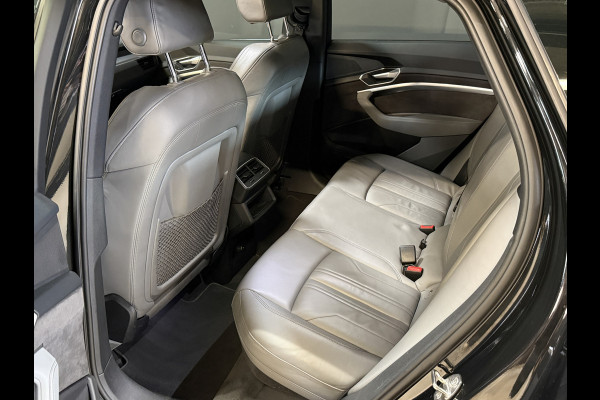 Audi e-tron 55 quattro 2x S-line 95 kWh | SOH 88% | Panoramadak | Leder | Carplay
