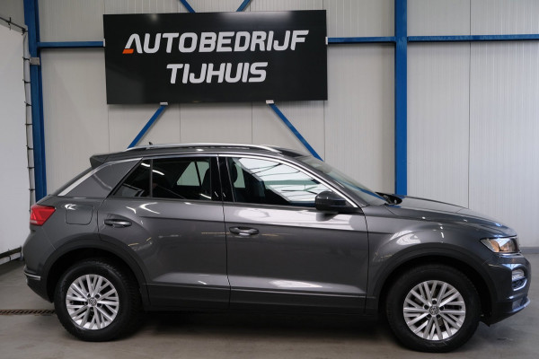 Volkswagen T-Roc 1.5 TSI Style Business Automaat - N.A.P. Airco, Carplay, Navi, PDc, Cruise.