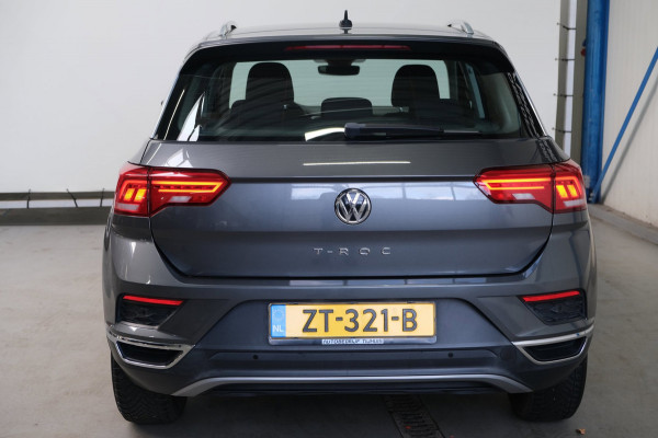 Volkswagen T-Roc 1.5 TSI Style Business Automaat - N.A.P. Airco, Carplay, Navi, PDc, Cruise.