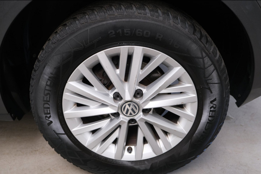 Volkswagen T-Roc 1.5 TSI Style Business Automaat - N.A.P. Airco, Carplay, Navi, PDc, Cruise.