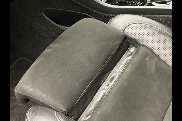 Volvo XC40 Recharge P8 AWD R-Design | SOH 93% | Origineel NL | Camera | Stuur + Stoelverwarming | Apple/Carplay