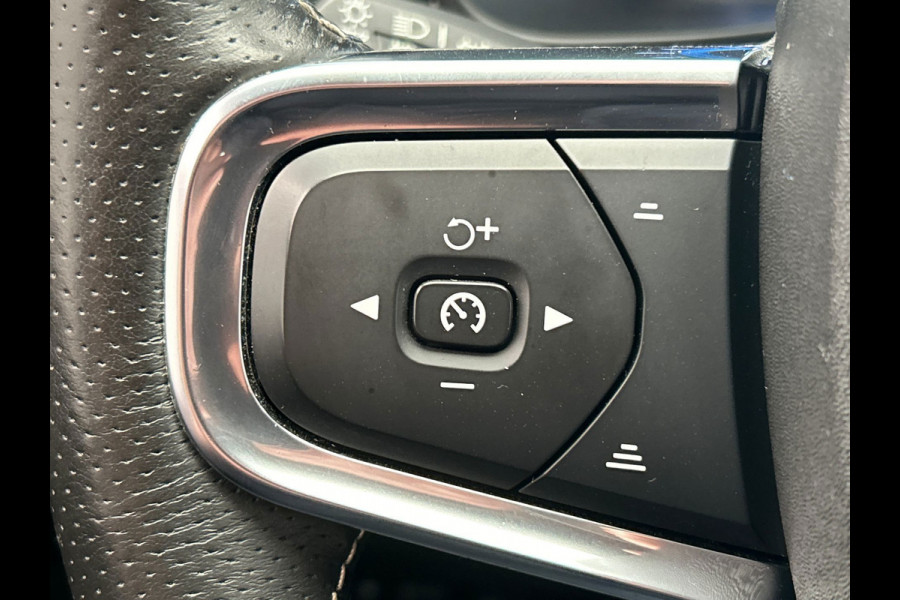 Volvo XC40 Recharge P8 AWD R-Design | SOH 93% | Origineel NL | Camera | Stuur + Stoelverwarming | Apple/Carplay
