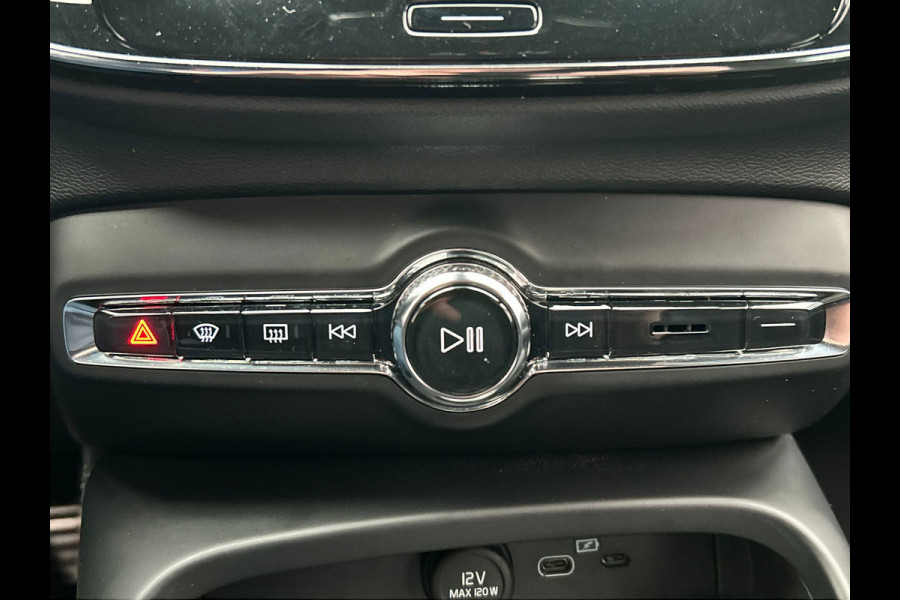 Volvo XC40 Recharge P8 AWD R-Design | SOH 93% | Origineel NL | Camera | Stuur + Stoelverwarming | Apple/Carplay