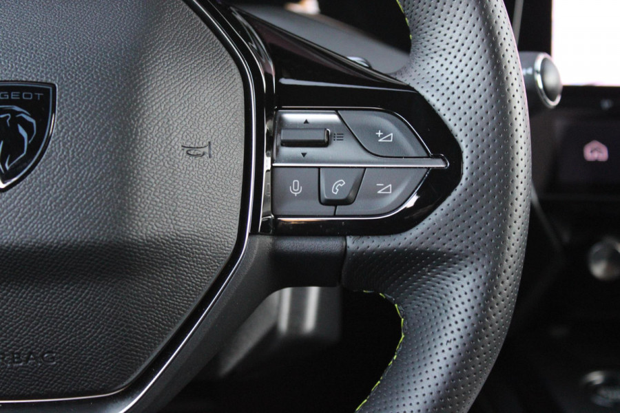 Peugeot 308 1.6 HYbrid 225PK AUTOMAAT GT PACK BUSINESS | PANO DAK | FOCAL AUDIO | FULL LED KOPLAMPEN | MASSAGE STOELEN | STOEL/STUUR VERW. | NAVIGATIE | CAMERA | ADAPTIVE CRUISE | DODEHOEK BEWAKING | DRAADLOZE TELEFOONLADER | KEYLESS ENTRY |