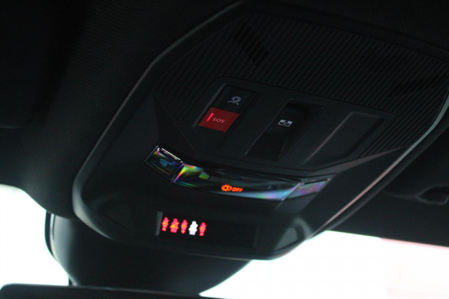Peugeot 308 1.6 HYbrid 225PK AUTOMAAT GT PACK BUSINESS | PANO DAK | FOCAL AUDIO | FULL LED KOPLAMPEN | MASSAGE STOELEN | STOEL/STUUR VERW. | NAVIGATIE | CAMERA | ADAPTIVE CRUISE | DODEHOEK BEWAKING | DRAADLOZE TELEFOONLADER | KEYLESS ENTRY |