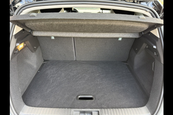 Renault Captur 1.0 TCe 90 Intens / NAVI + Camera / ALL-Season / Renault Dealer Onderhouden / 1e Eigenaar / NED-Captur