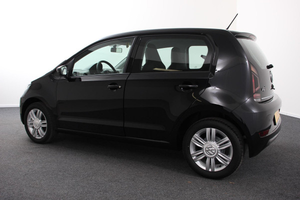 Volkswagen up! 1.0 Automaat high up! | Airco | Lichtmetalen velgen | Radio | Bluetooth