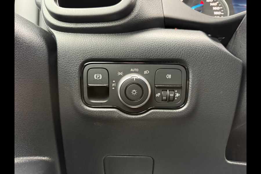 Mercedes-Benz eVito 112 Pro 66kWh Facelift 286km WLTP Snelladen L2H1 Climate Control Adaptieve Cruise Mercedes ME Carplay Camera