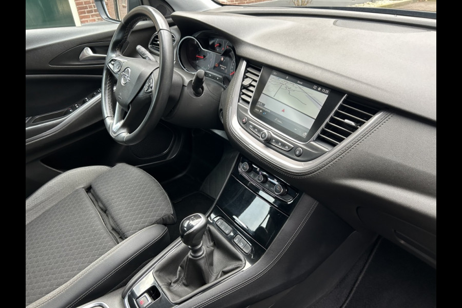 Opel Grandland 1.2 Turbo 130pk Innov. Camera, Carplay, Navi, 18" LMV
