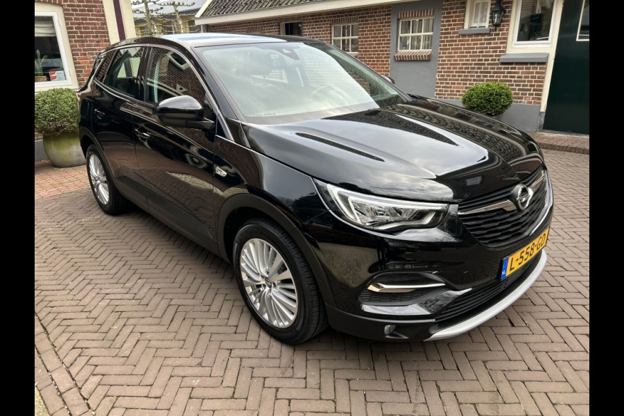 Opel Grandland 1.2 Turbo 130pk Innov. Camera, Carplay, Navi, 18" LMV