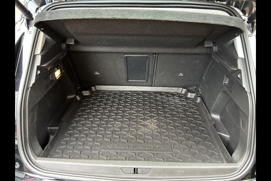 Opel Grandland 1.2 Turbo 130pk Innov. Camera, Carplay, Navi, 18" LMV