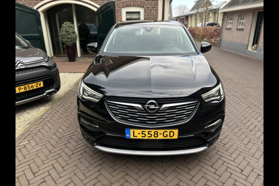 Opel Grandland 1.2 Turbo 130pk Innov. Camera, Carplay, Navi, 18" LMV