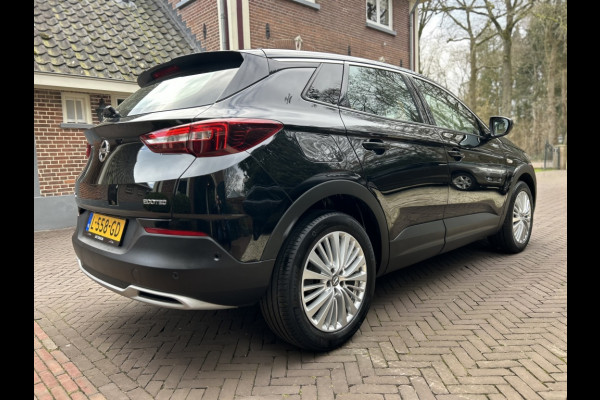 Opel Grandland 1.2 Turbo 130pk Innov. Camera, Carplay, Navi, 18" LMV