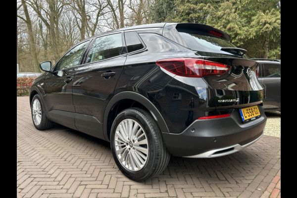 Opel Grandland 1.2 Turbo 130pk Innov. Camera, Carplay, Navi, 18" LMV