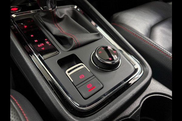 Seat Ateca 2.0 TSI FR 4DRIVE | Pano | Parkeerstuurassistent met Top View | Leder Pakket | Ambient | Exclusive Performance velgen |