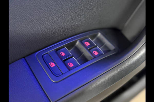 Seat Ateca 2.0 TSI FR 4DRIVE | Pano | Parkeerstuurassistent met Top View | Leder Pakket | Ambient | Exclusive Performance velgen |