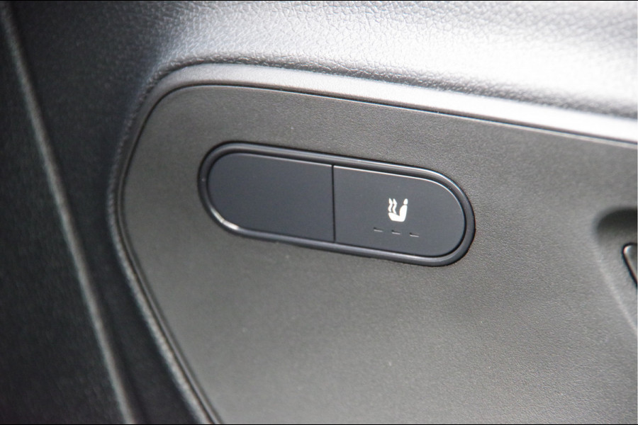 Mercedes-Benz Sprinter 319 3.0 CDI V6 L2H2 AUT. MARGE! LED, 360 CAMERA, TREKHAAK, STANDKACHEL, MBUX 10'', CRUISE, CLIMA, STOELVERWARMING