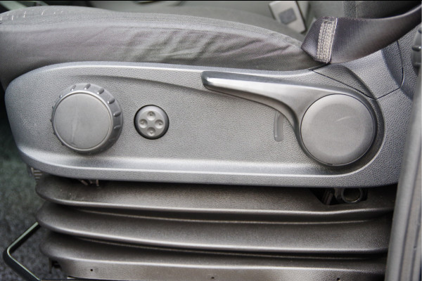 Mercedes-Benz Sprinter 319 3.0 CDI V6 L2H2 AUT. MARGE! LED, 360 CAMERA, TREKHAAK, STANDKACHEL, MBUX 10'', CRUISE, CLIMA, STOELVERWARMING