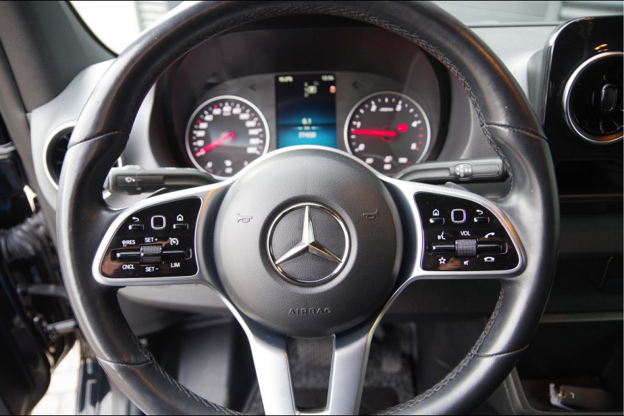 Mercedes-Benz Sprinter 319 3.0 CDI V6 L2H2 AUT. MARGE! LED, 360 CAMERA, TREKHAAK, STANDKACHEL, MBUX 10'', CRUISE, CLIMA, STOELVERWARMING