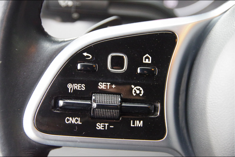 Mercedes-Benz Sprinter 319 3.0 CDI V6 L2H2 AUT. MARGE! LED, 360 CAMERA, TREKHAAK, STANDKACHEL, MBUX 10'', CRUISE, CLIMA, STOELVERWARMING