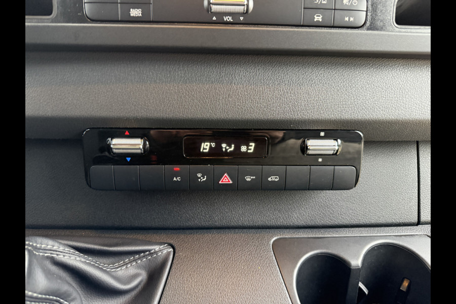 Mercedes-Benz Sprinter 315 1.9 CDI L2H2 LED Climate Control Camera Carplay Cruise Control Trekhaak Parkeersensoren voor achter