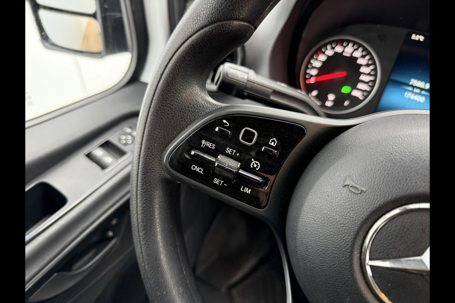 Mercedes-Benz Sprinter 315 1.9 CDI L2H2 LED Climate Control Camera Carplay Cruise Control Trekhaak Parkeersensoren voor achter