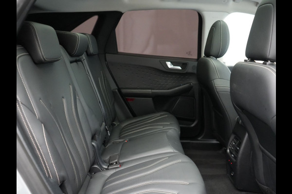 Ford Kuga 2.5 Vignale Plug In Hybrid 225pk Dealer O.H. PHEV | Trekhaak Afn. | Panodak | Head Up | 360 Camera | Bang & Olufsen | Lederen Sportstoelen Memory & Verwarmd | Keyless | Stuur Verwarmd | Blis | Virtual | Navigatie | DAB |