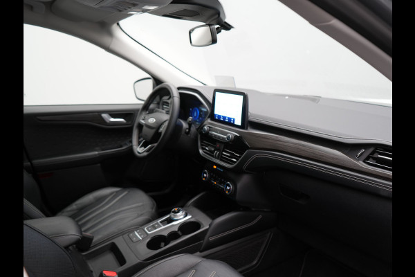 Ford Kuga 2.5 Vignale Plug In Hybrid 225pk Dealer O.H. PHEV | Trekhaak Afn. | Panodak | Head Up | 360 Camera | Bang & Olufsen | Lederen Sportstoelen Memory & Verwarmd | Keyless | Stuur Verwarmd | Blis | Virtual | Navigatie | DAB |