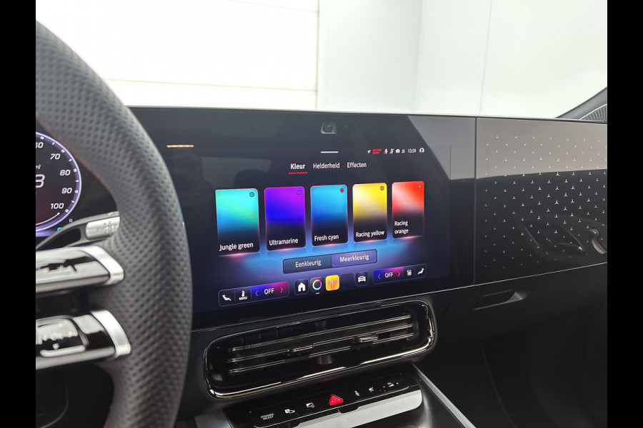 Mercedes-Benz CLA-Klasse 250+ Launch Edition 85 kWh | Warmtepomp | Memorypakket | Nightpakket | Smartphone integratie | Multibeam LED | Antidiefstal pakket URBAN GUARD | 19 inch AMG velgen | Sierdelen aluminium |
