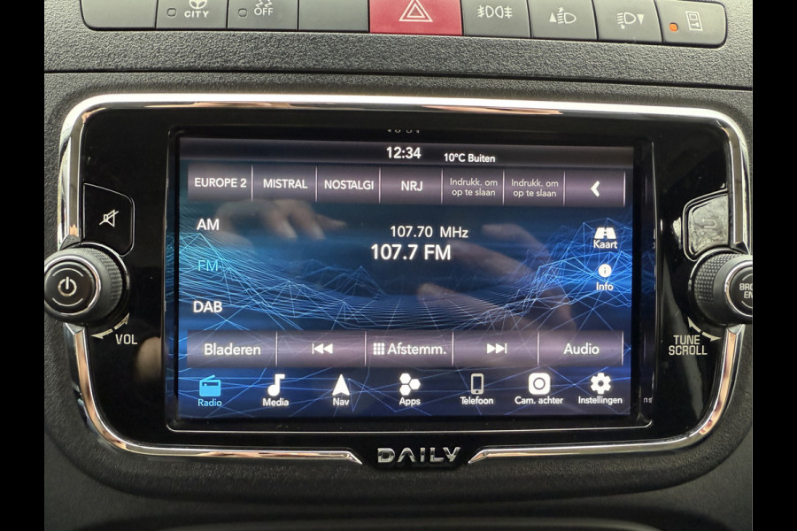 Iveco Daily 35S18 3.0 L2H2 Airco Adaptieve Cruise Control Camera Navigatie Lucht geveerde stoel .