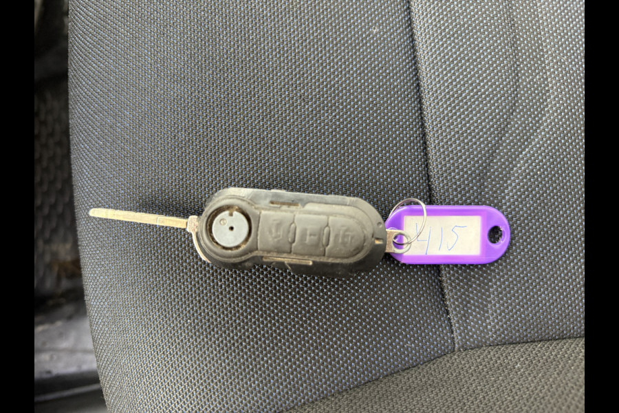 Iveco Daily 35S18 3.0 L2H2 Airco Adaptieve Cruise Control Camera Navigatie Lucht geveerde stoel .