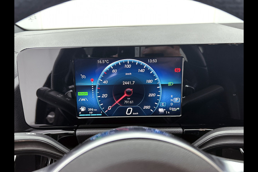 Mercedes-Benz B-Klasse 250 e Hybride Premium Design AMG line / 1/2 Leder / Stoelverwarming / Pdc+Camera / Navigatie / Apk 01-2028