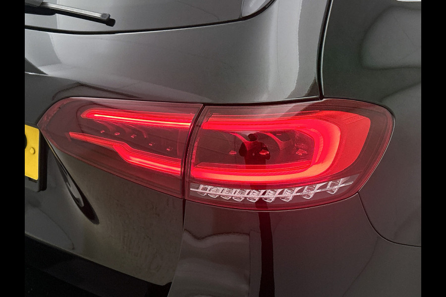 Mercedes-Benz B-Klasse 250 e Hybride Premium Design AMG line / 1/2 Leder / Stoelverwarming / Pdc+Camera / Navigatie / Apk 01-2028
