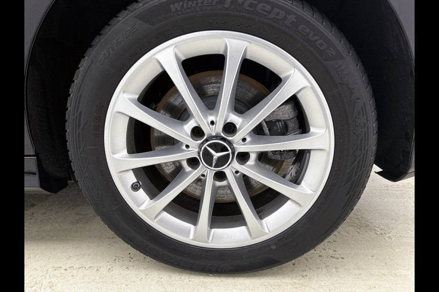 Mercedes-Benz B-Klasse 250 e Hybride Premium Design AMG line / 1/2 Leder / Stoelverwarming / Pdc+Camera / Navigatie / Apk 01-2028