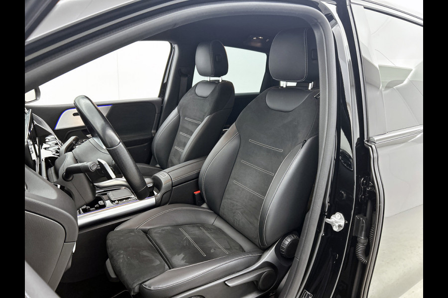 Mercedes-Benz B-Klasse 250 e Hybride Premium Design AMG line / 1/2 Leder / Stoelverwarming / Pdc+Camera / Navigatie / Apk 01-2028
