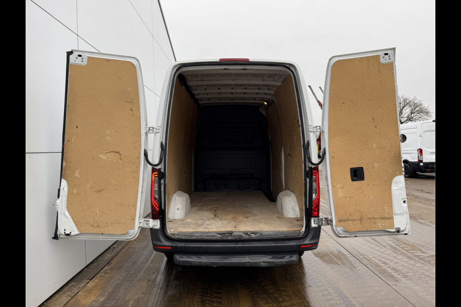 Mercedes-Benz Sprinter 314 2.2 CDI L2H2 LED MBUX Climate Control Cruise Control Apple Carplay